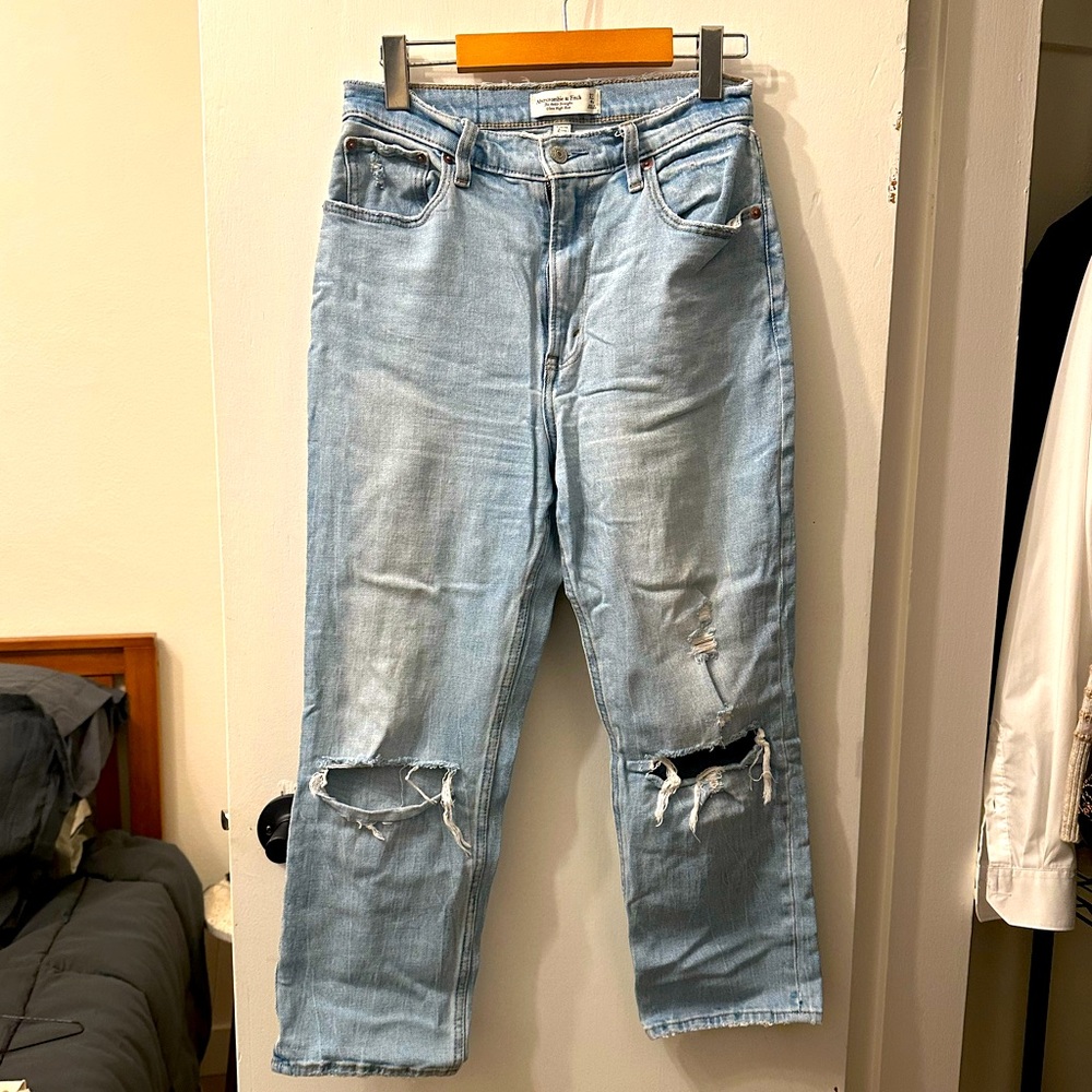 Abercrombie The Ankle Straight Jean